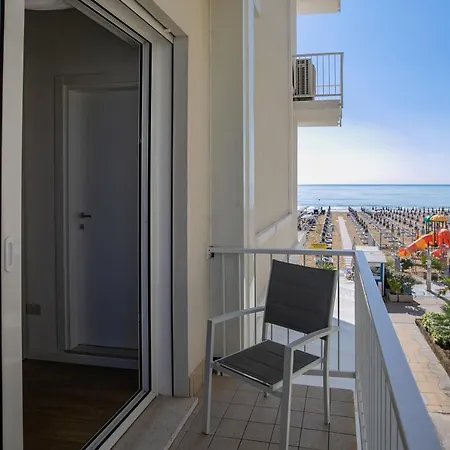 Hotel Boston 3 Stelle Superior Frontemare 3*
