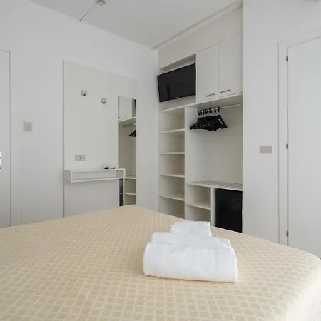 Hotel Boston 3 Stelle Superior Frontemare Lido di Jesolo