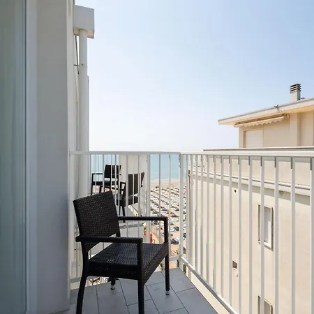 Boston 3 Stelle Superior Frontemare 3* Lido di Jesolo
